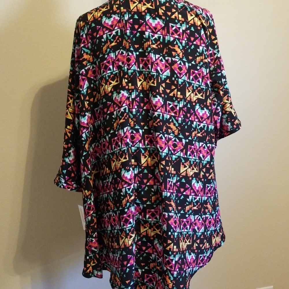LuLaRoe Lindsay Kimono Open Cardigan Size M Black - Picture 2 of 3